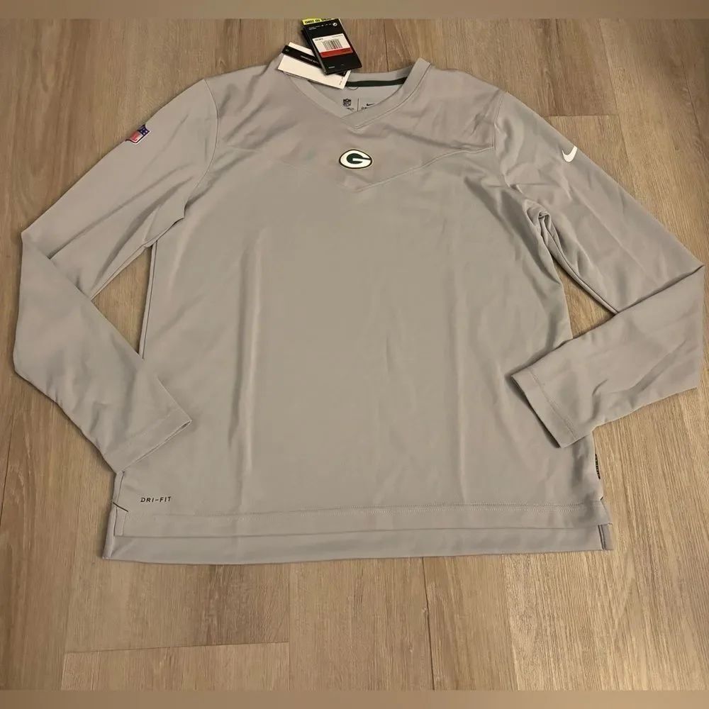 Nike Green Bay packers Gray Long Sleeve women’s Shirt